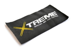 服裝輔料一站式解決方案 從哈倫褲定制到織嘜吊牌銷售